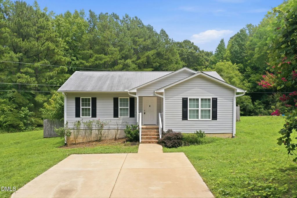 323 Tinnin Road, Efland