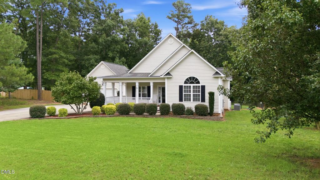 552 Contender Drive, Clayton