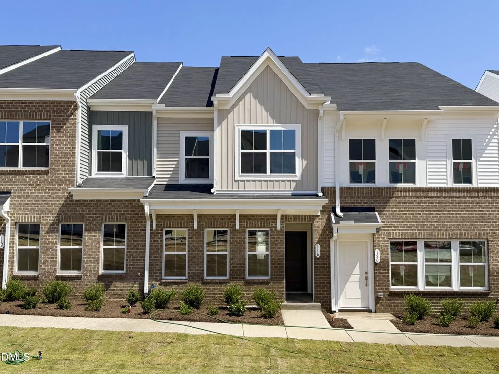 116 Flowering Maple Way 289, Garner