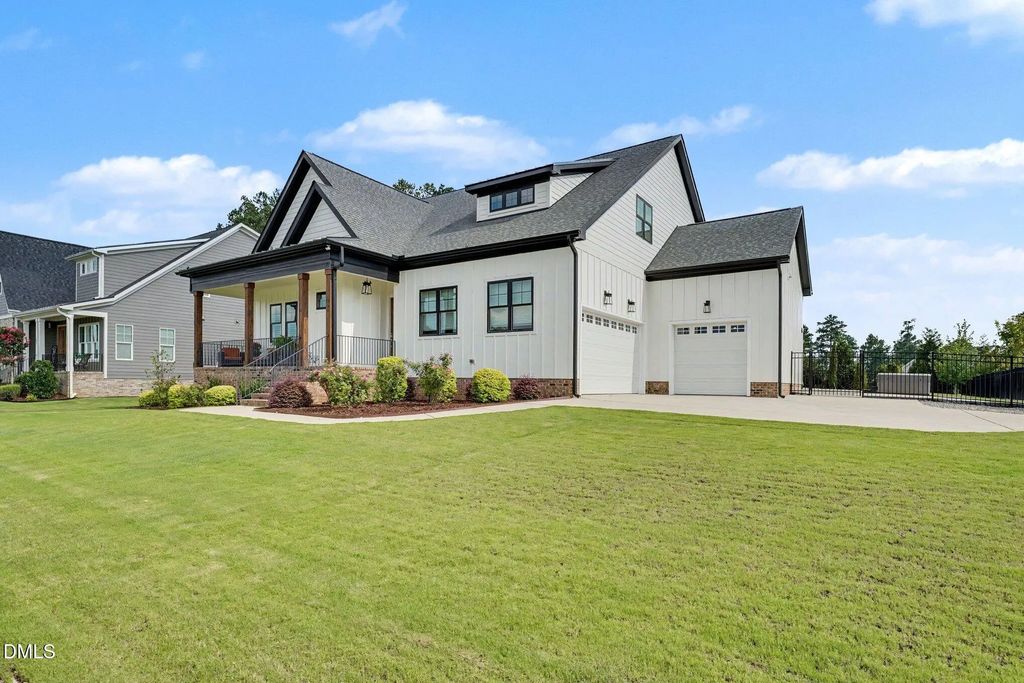 309 Silent Cove Lane, Holly Springs
