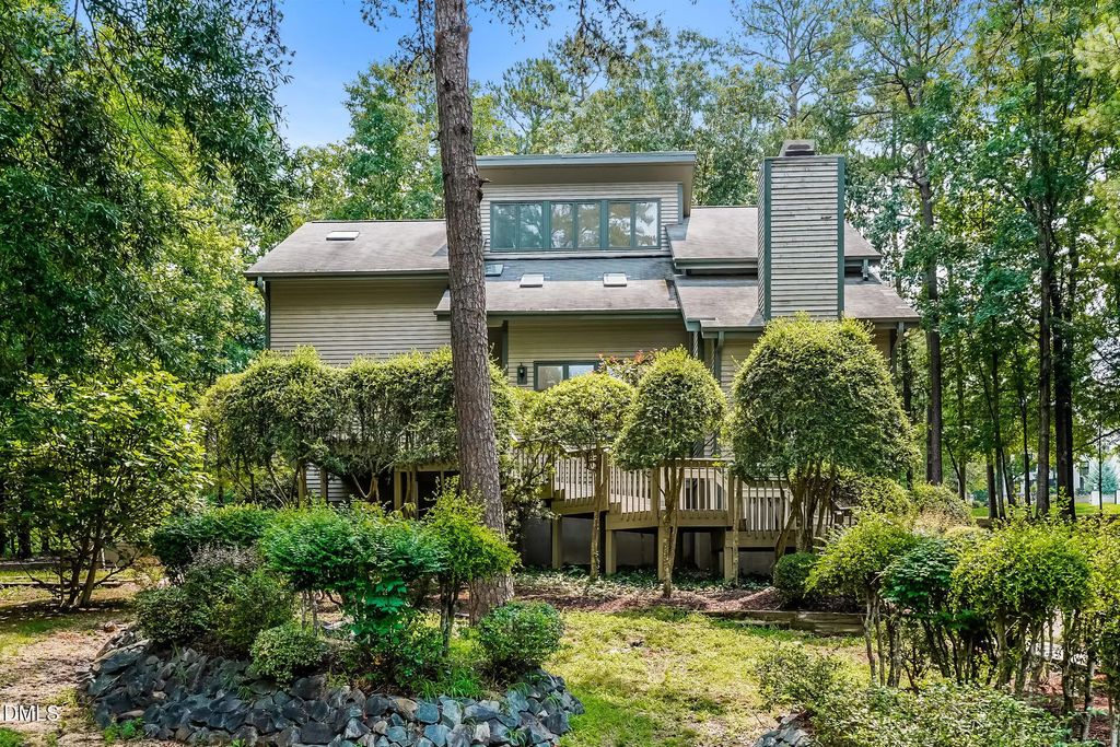 737 Pinehurst Drive, Chapel Hill