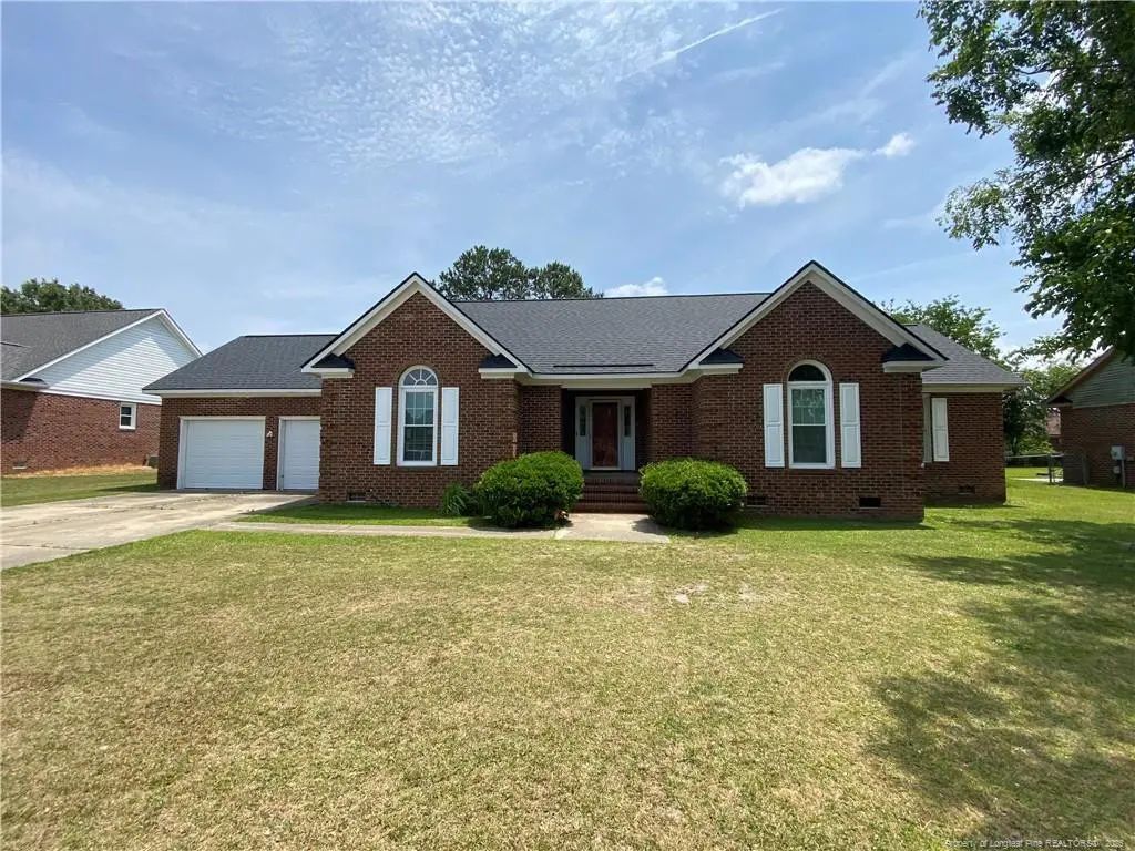 1175 Helmsley Drive, Fayetteville
