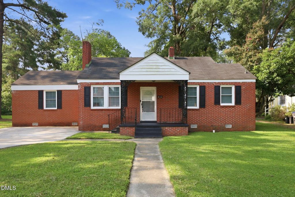 937 Redgate Avenue, Rocky Mount