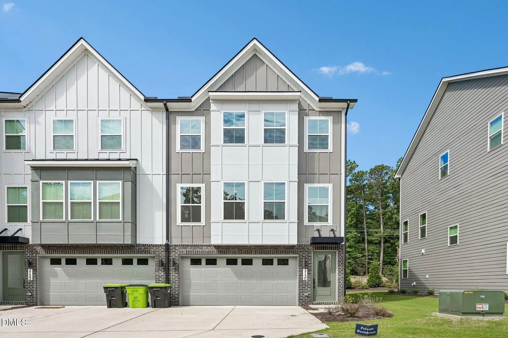 2120 Opulent Oaks Lane, Durham