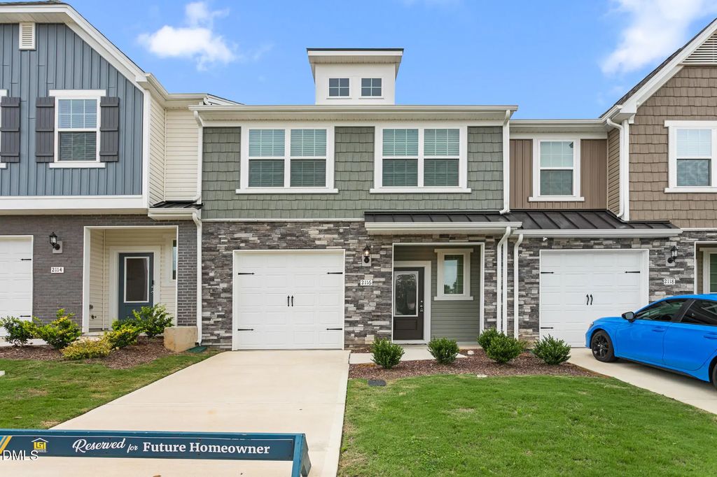 2116 Willow Glen Drive, Graham