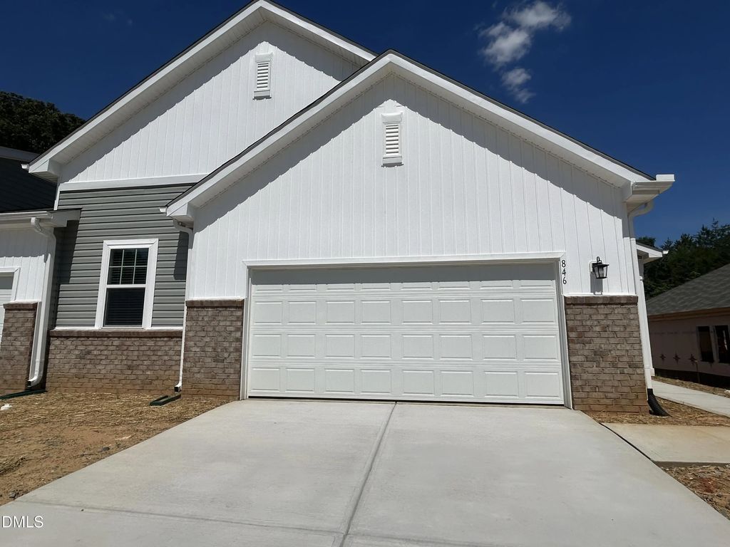 846 Hanford Landing  Drive, Graham