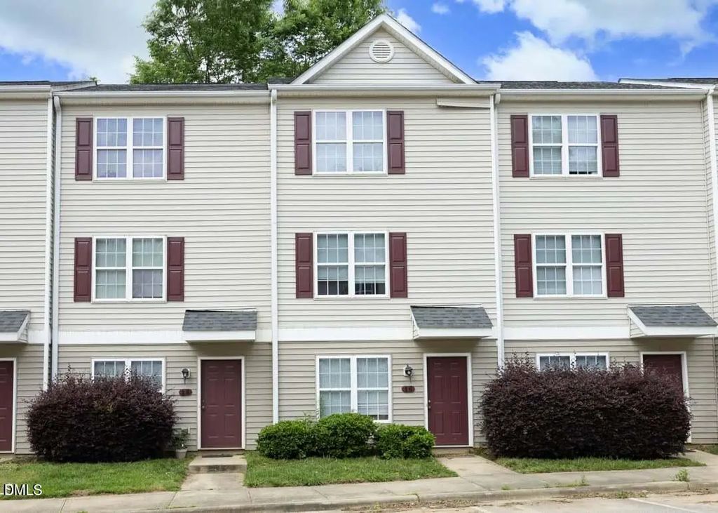 18 Red Lane, Raleigh
