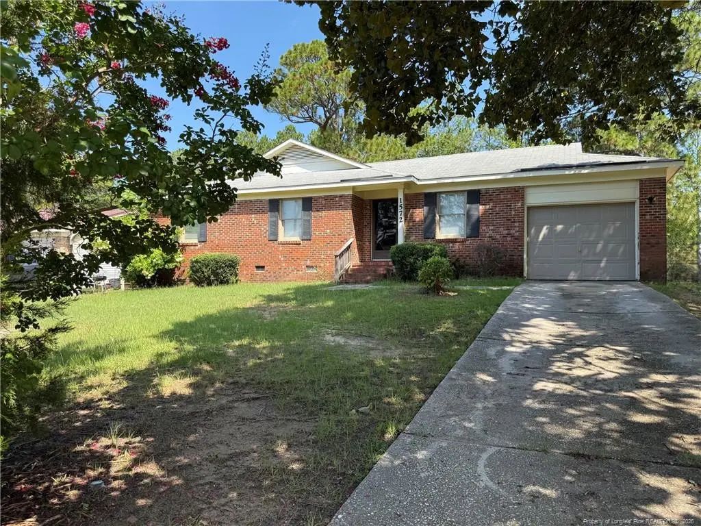 1572 Graystone Road, Fayetteville