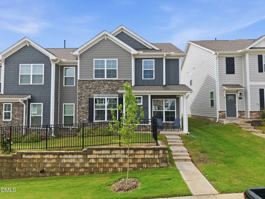 814 James J Freeland Memorial Drive, Hillsborough