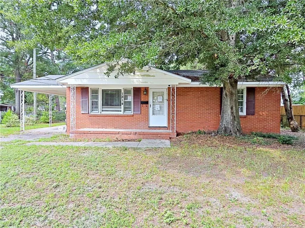 1814 Wayne Lane, Fayetteville