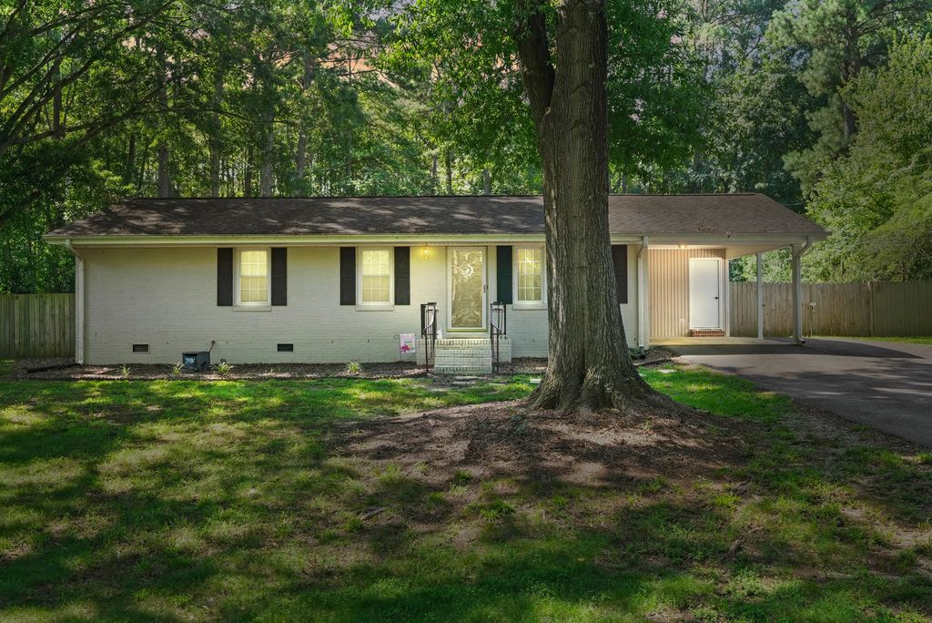 107 Twain Drive, Garner