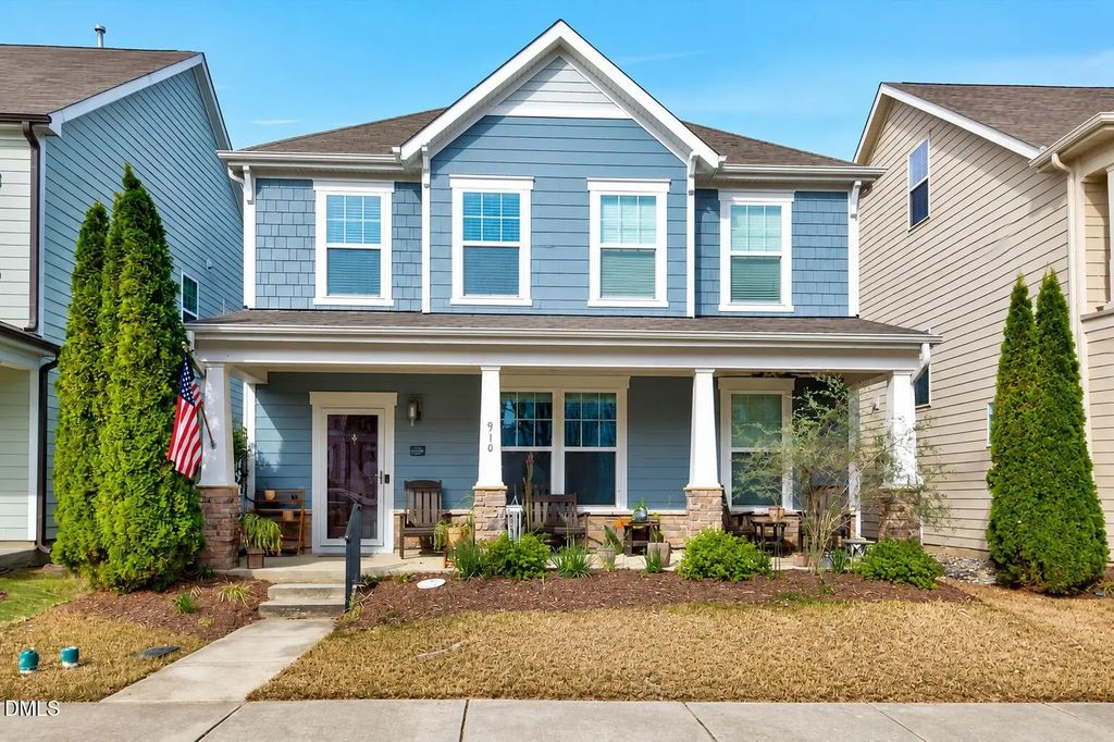 910 Branch Line Lane, Apex