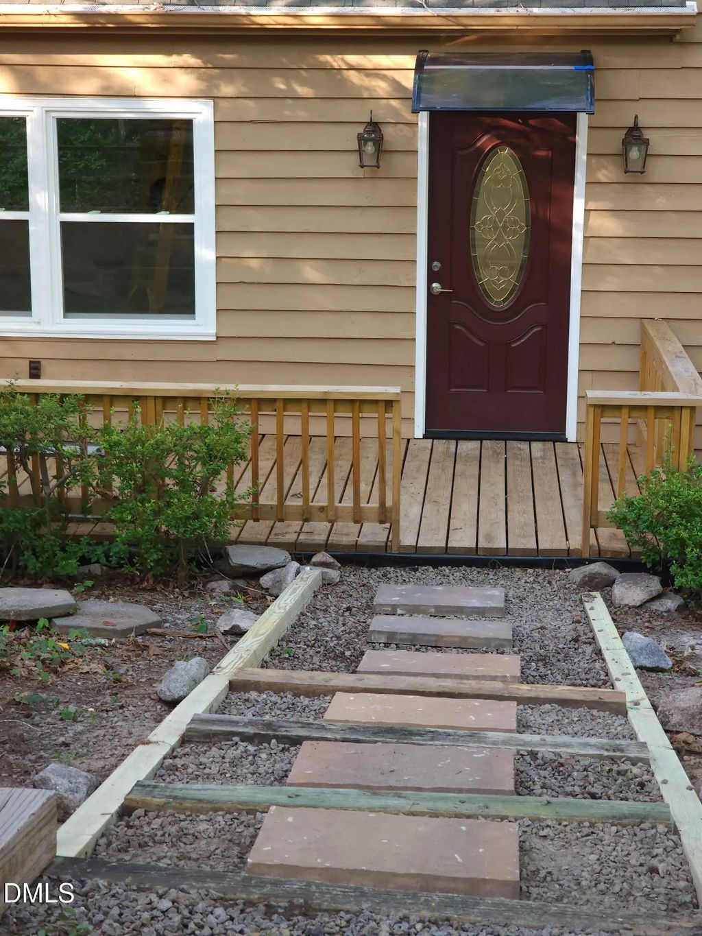 1002 N Windrace Trail, Sanford