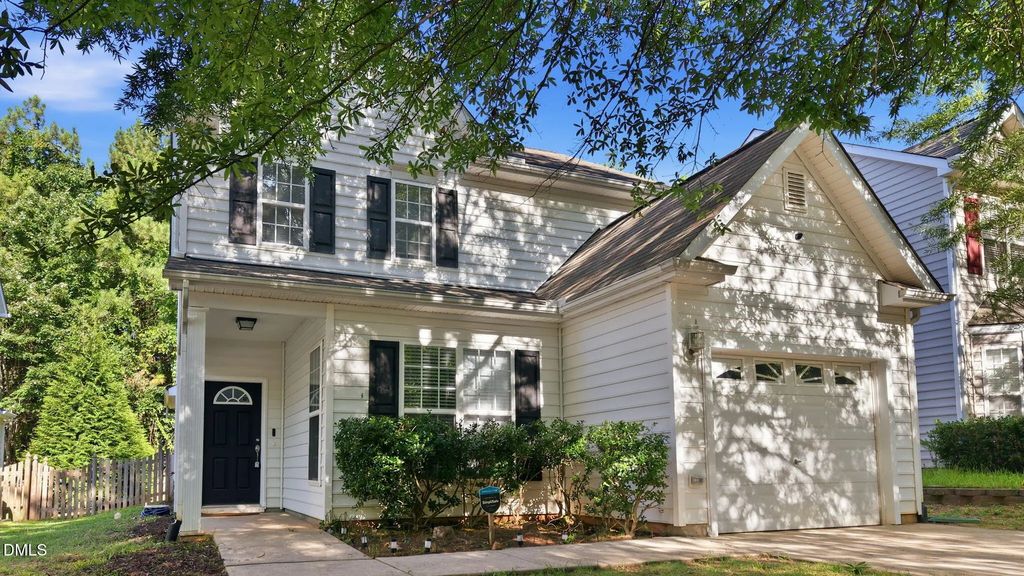 8405 Whisper Ridge Place, Raleigh