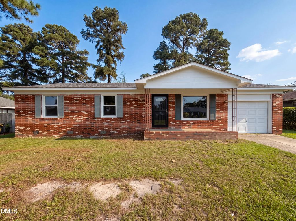 720 Carnegie Drive, Fayetteville