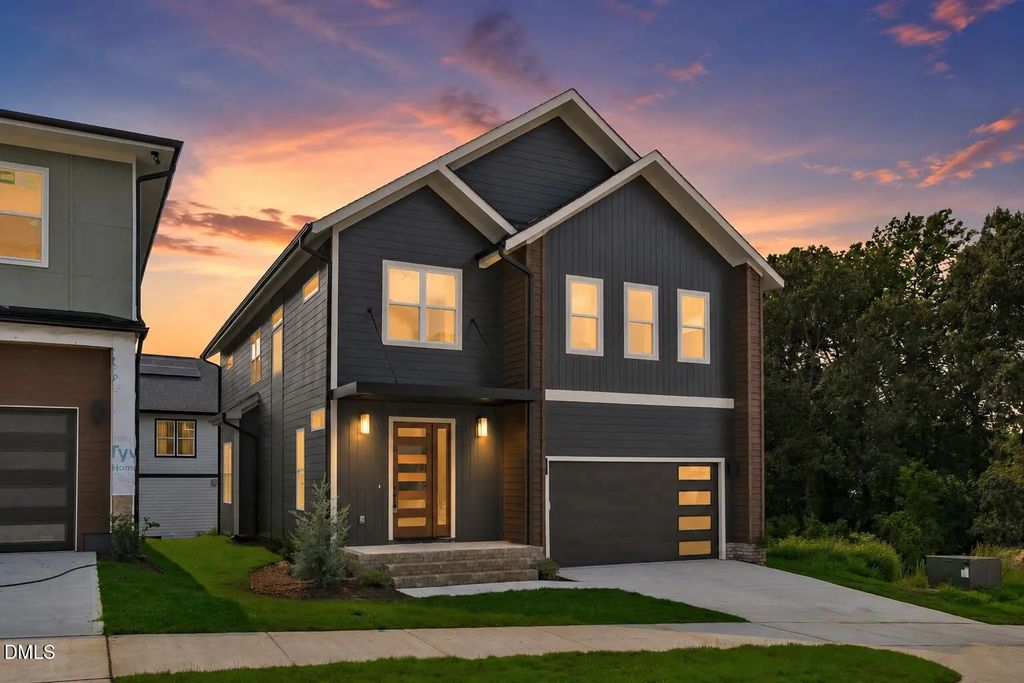 1005 Addison Place, Raleigh