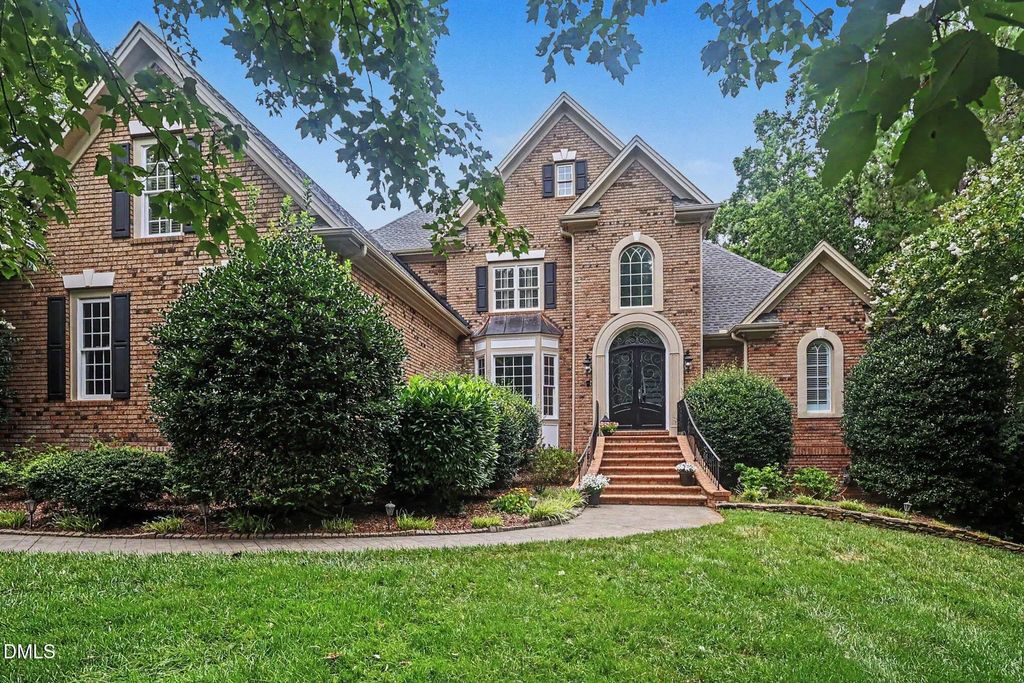 6121 Carlyle Drive, Raleigh