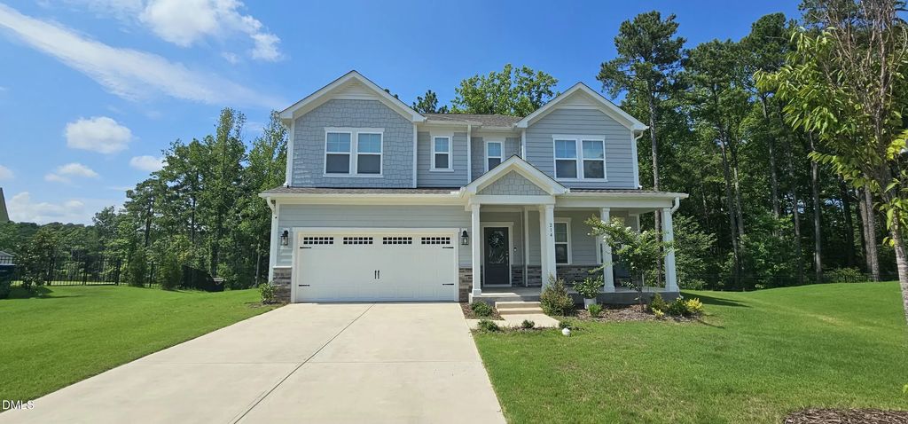 214 Dreamweaver Court, Sanford