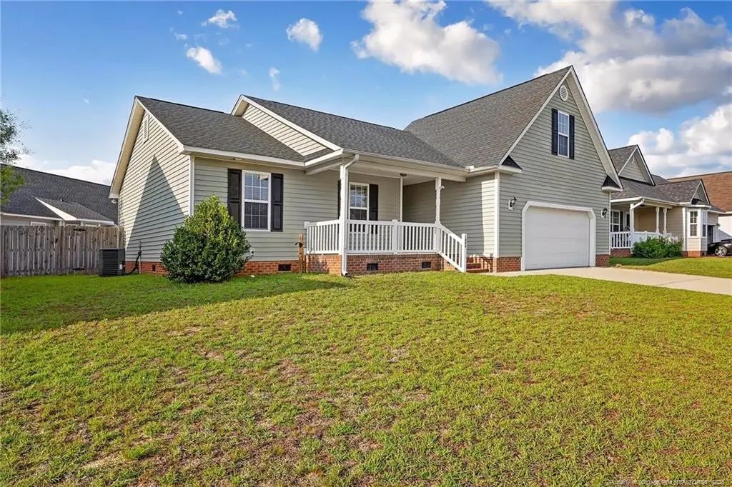 1482 Avoncroft Drive, Fayetteville