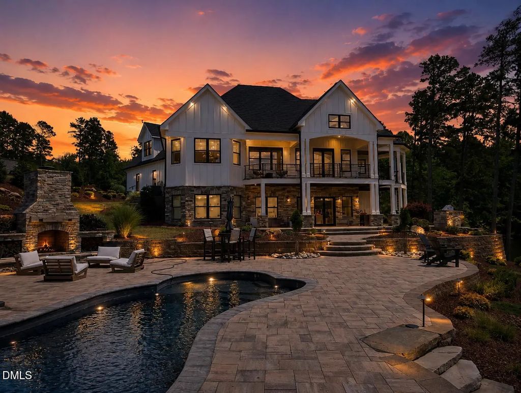 711 Estate Road, Semora