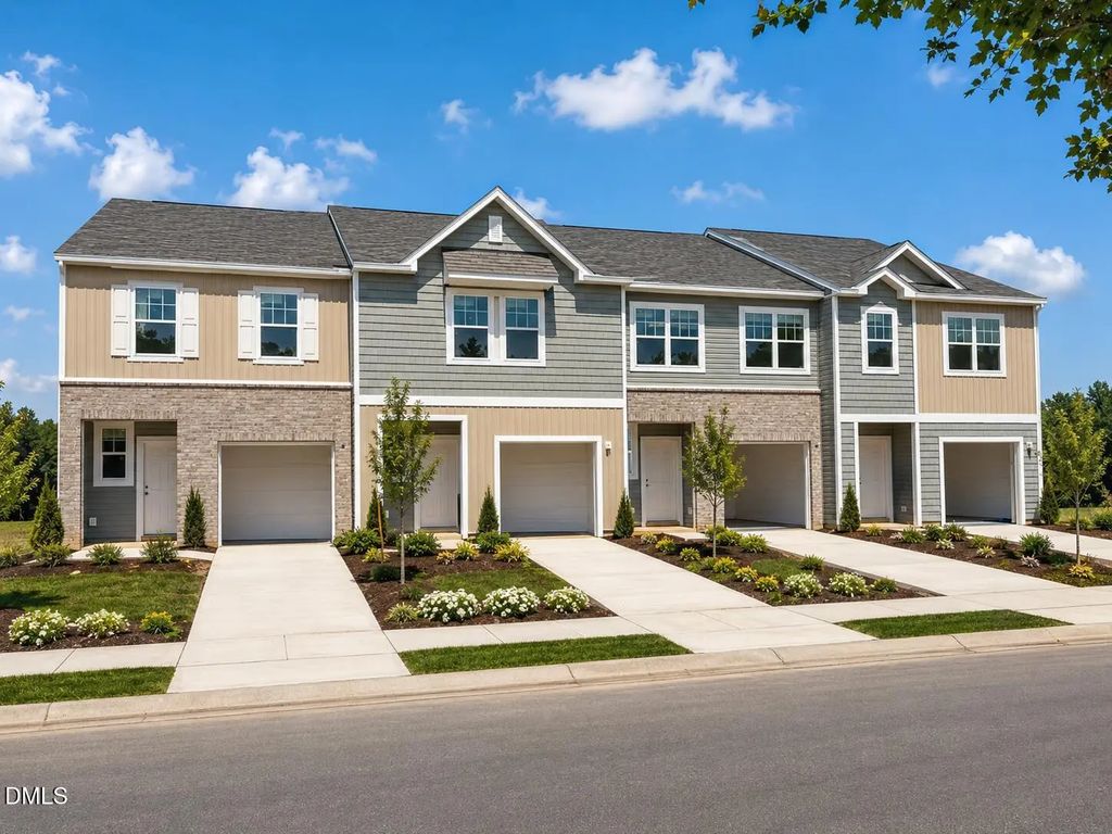 128 S Meyers Court, Clayton