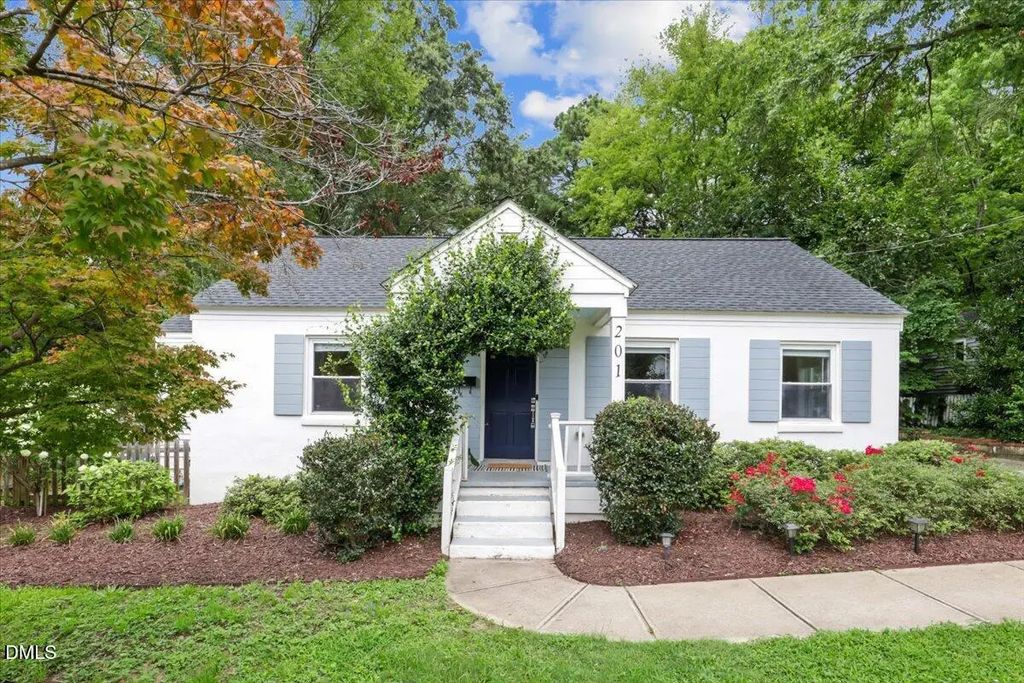 201 Dennis Avenue, Raleigh