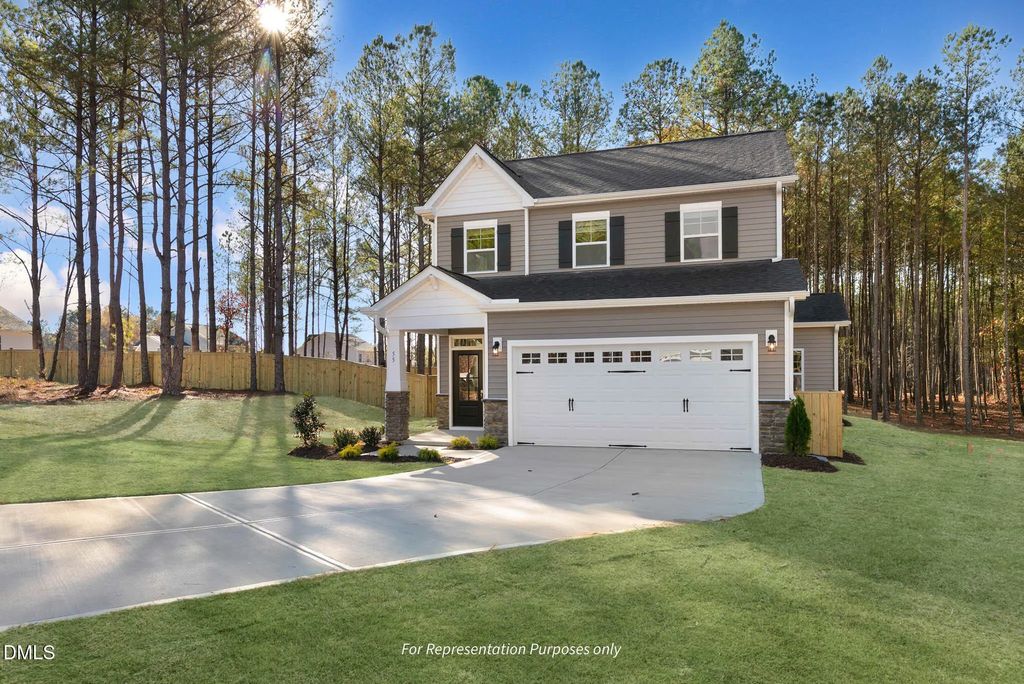 120 Knotts Loop, Lillington