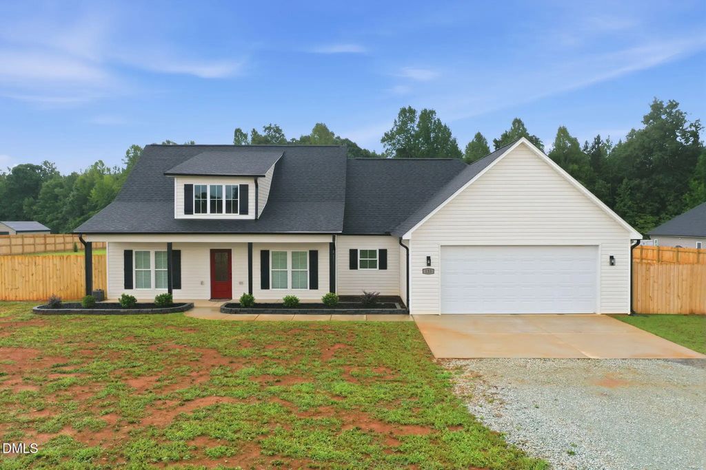 123 Gregory's Grange Drive, Yanceyville