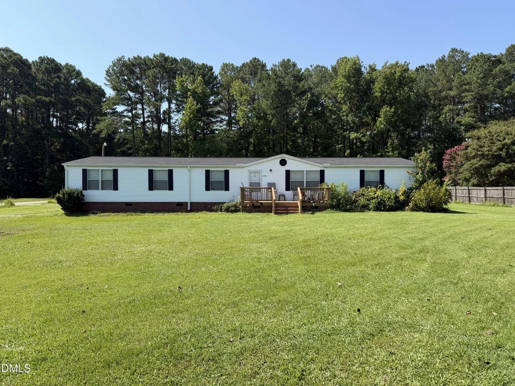 3760 Browns Pond Road, Selma