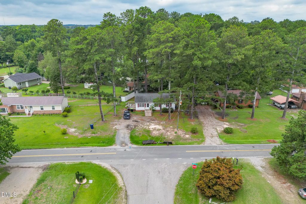 2812 Cemetery Road, Sanford