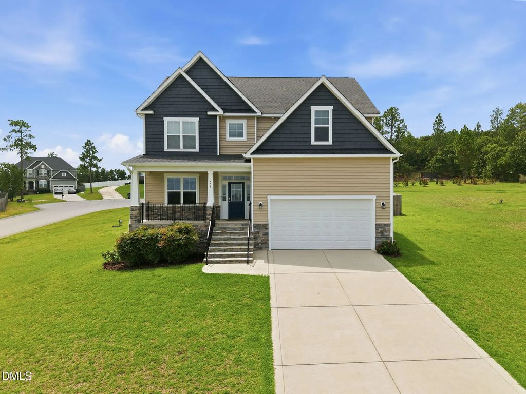 508 Executive Drive, Lillington