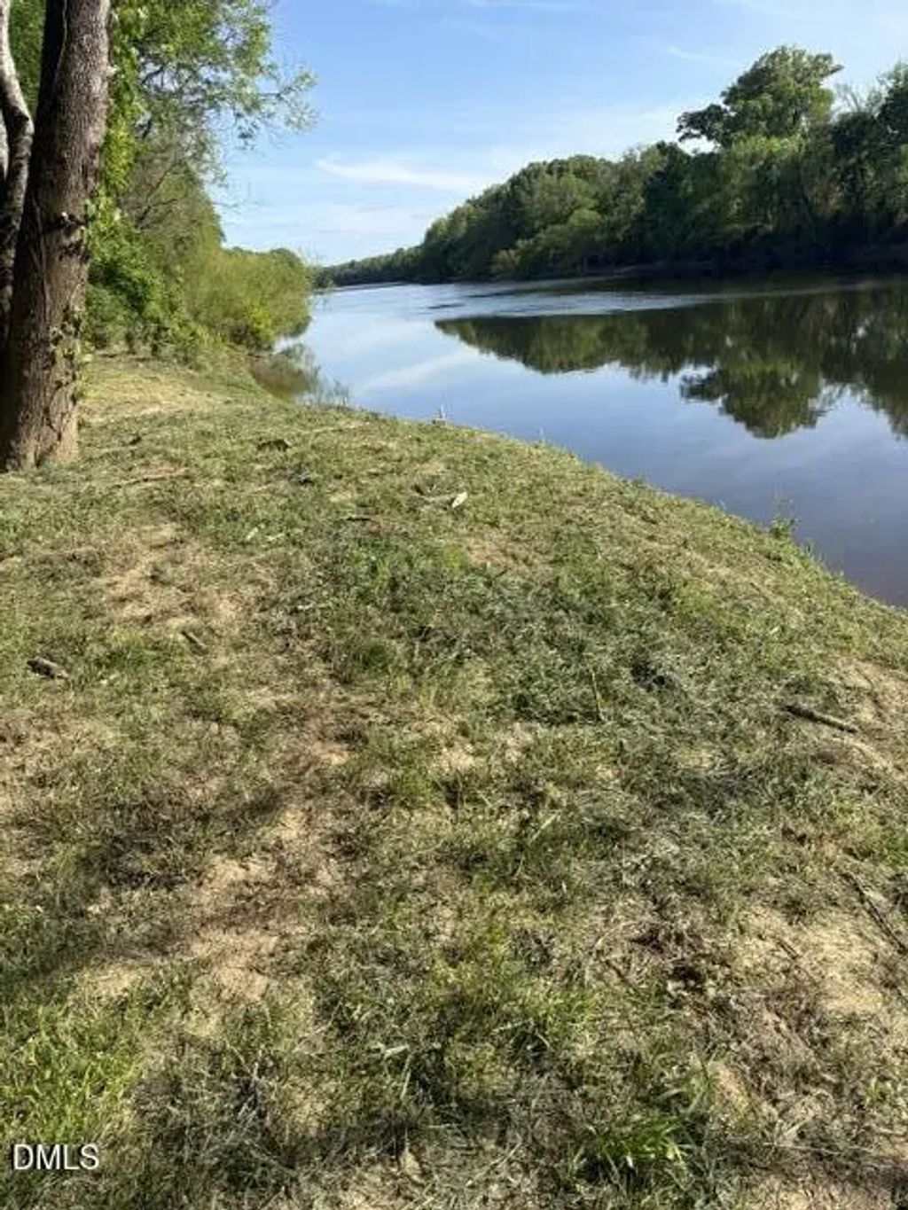 3129 Us 401, Lillington