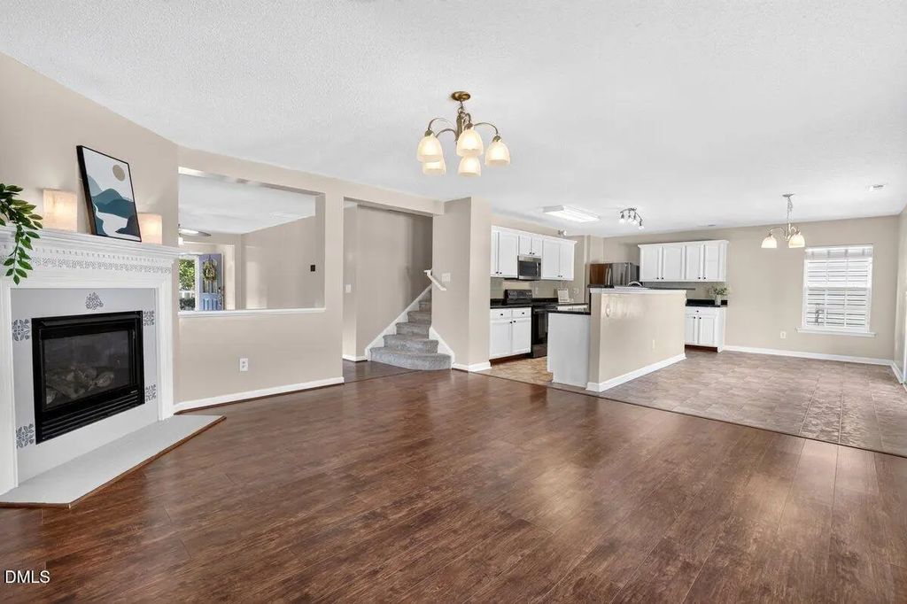 200 Georgetowne Drive, Clayton