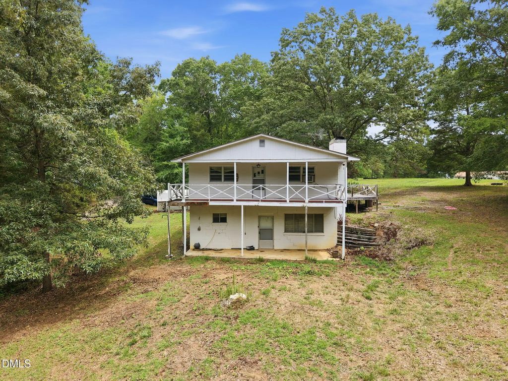 95 N Waters Edge Lane, Henderson