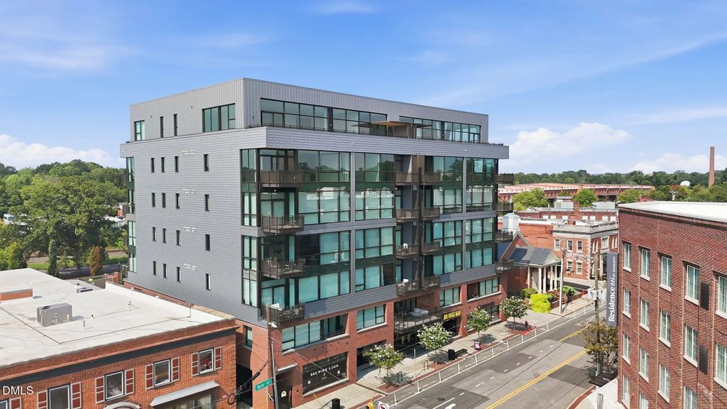 1105 W Main Street #306, Durham