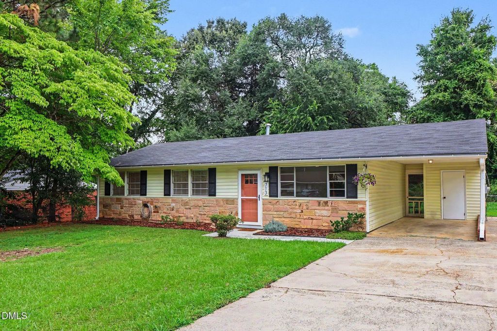 713 Newcombe Road, Raleigh