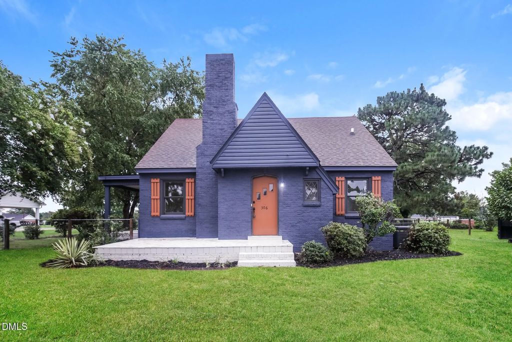306 Fayetteville Street, Newton Grove