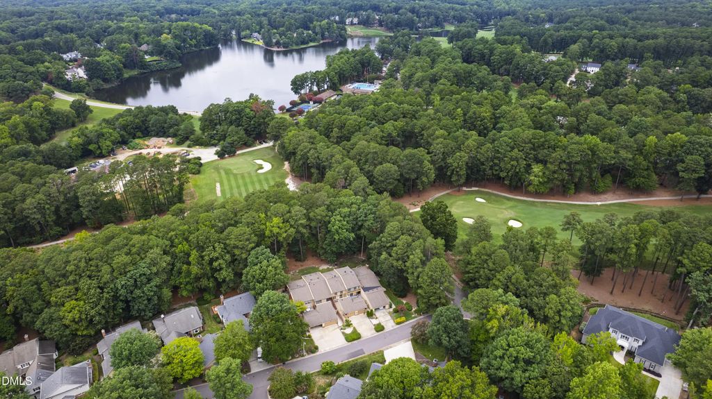204 Tweed Circle, Cary