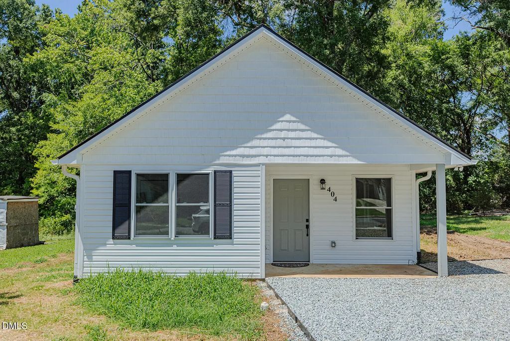 404 Walker Avenue, Graham