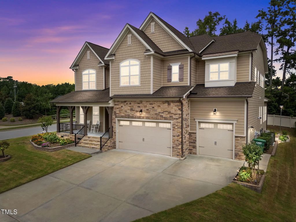 440 Creekhurst Place, Cary