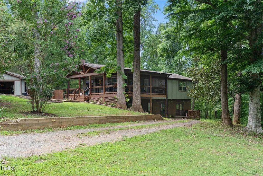 1571 Wayside Farm Road, Franklinton
