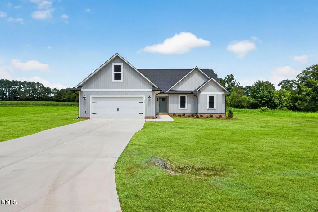 169 Cow Camp Road, Dunn