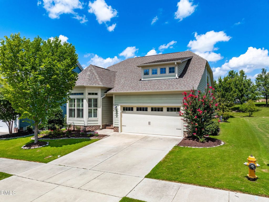 1936 Bright Kannon Way, Wendell