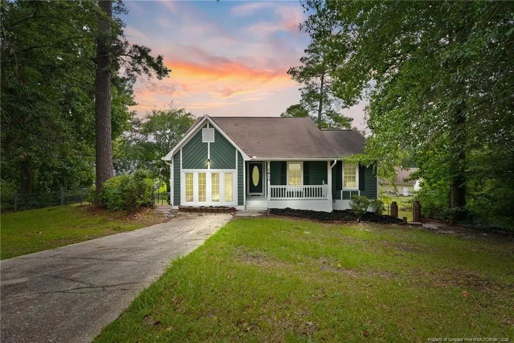 1610 Irwin Circle, Fayetteville