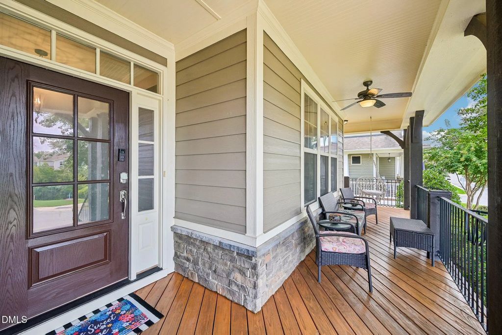 129 Pointe Park Circle, Holly Springs