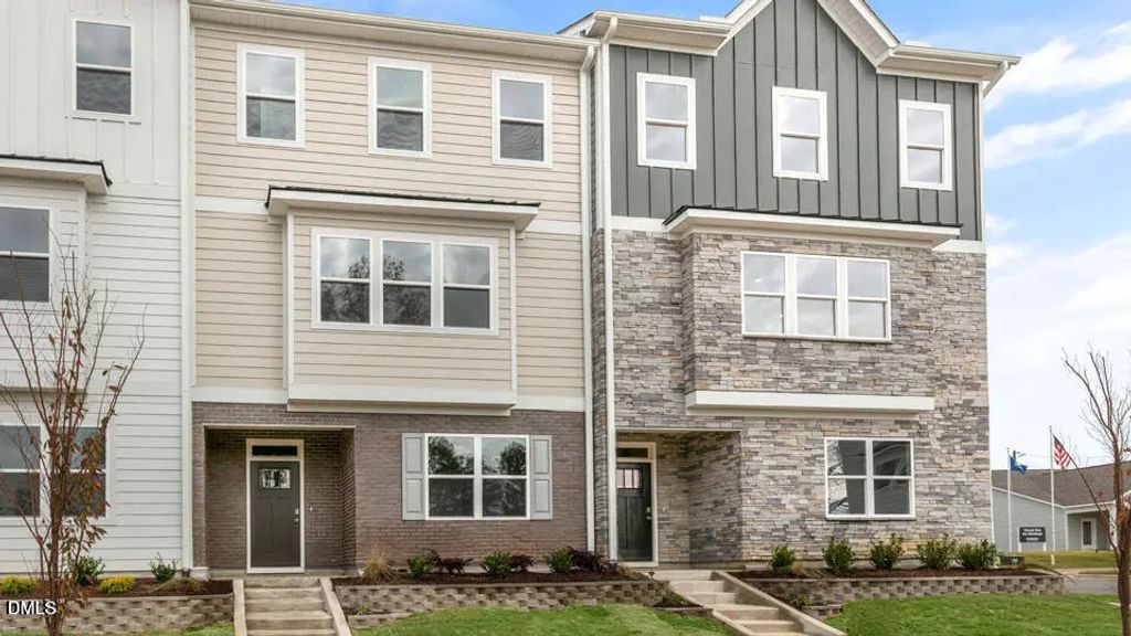 809 Lucky Clover Way 809, Fuquay Varina