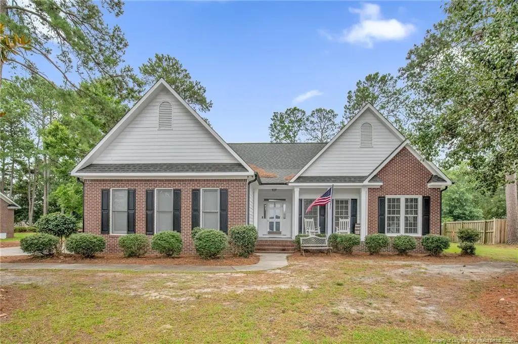 5437 Labrador Drive, Hope Mills
