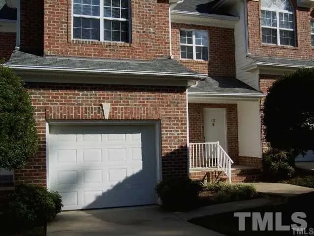 132 Grande Meadow  Way, Cary