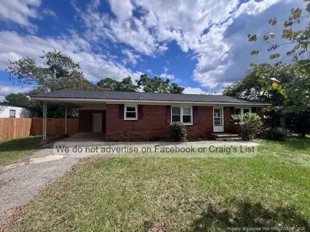 1710 Gardenia Avenue, Fayetteville