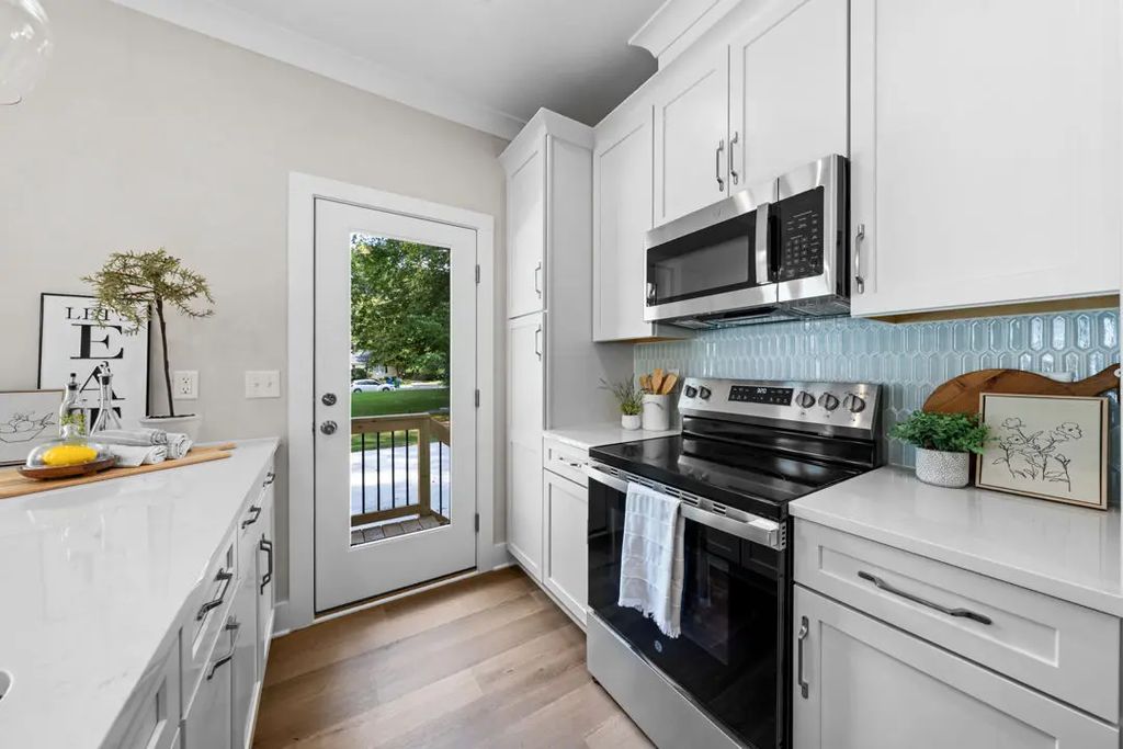 2803 A Fawn Avenue, Durham